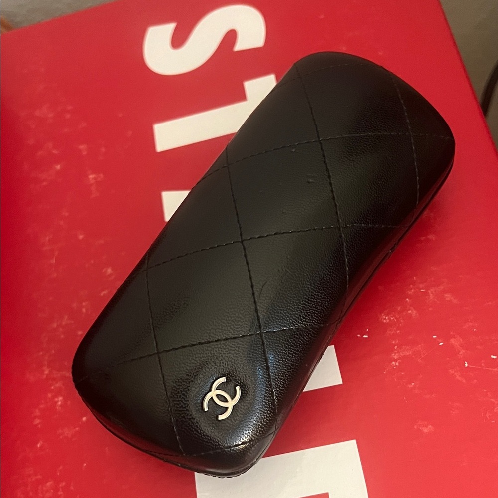CHANEL SUNGLASSES CASE